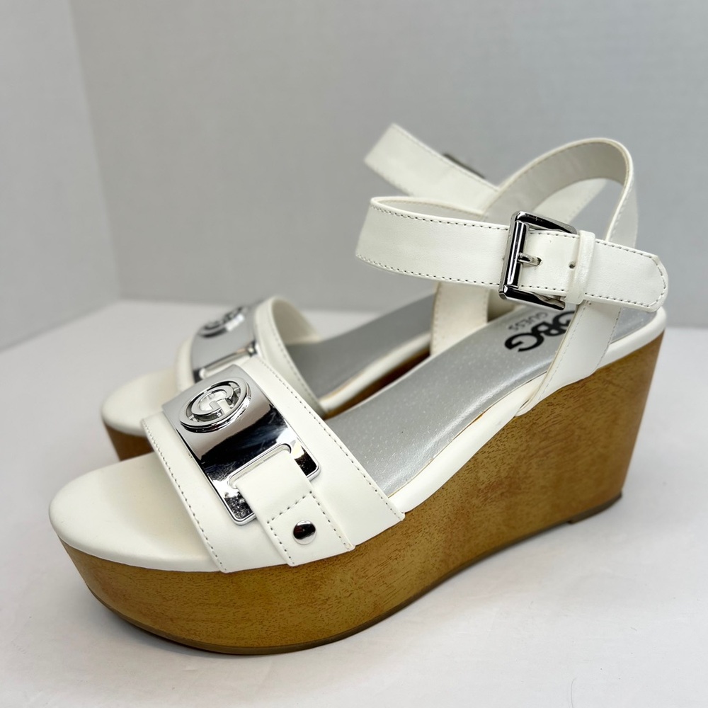 GBG Guess Danna Platform Wedge Sandals In White/Silver Buckle Womens Sz 6M XLNT